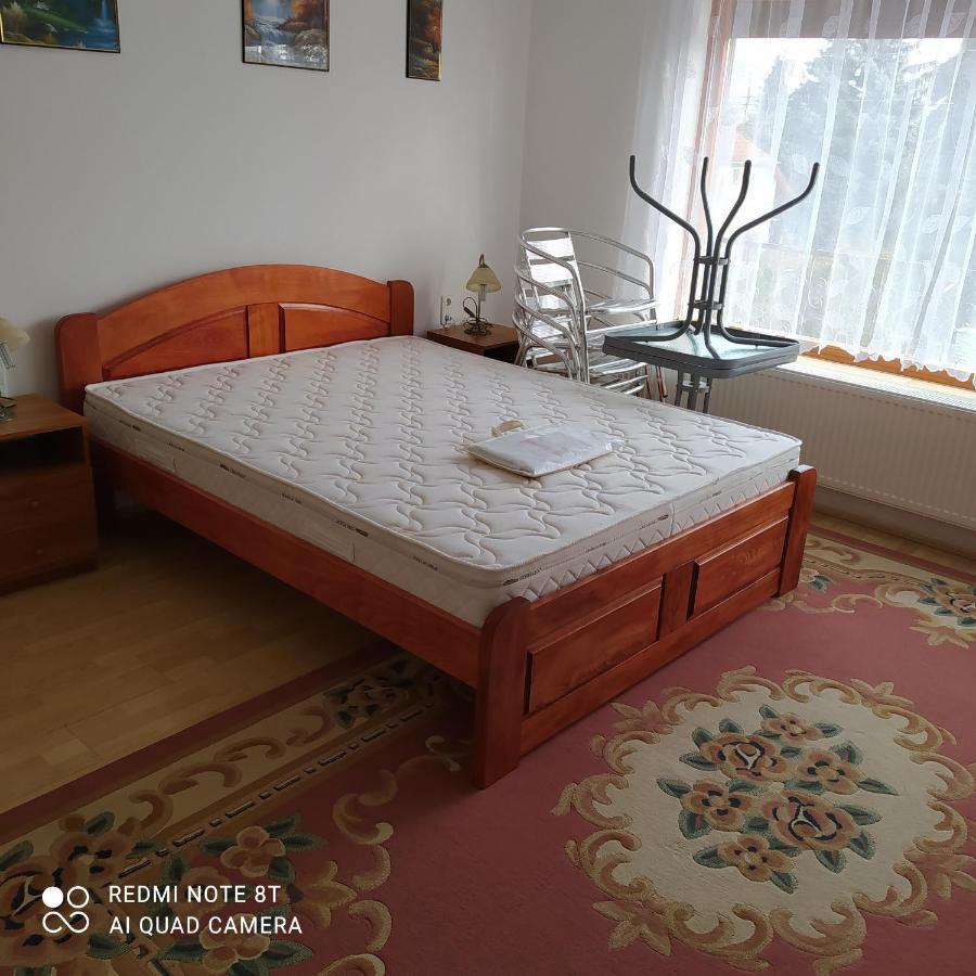 Anna Ilona Vendeghaz Hotell Badacsonytomaj Exteriör bild