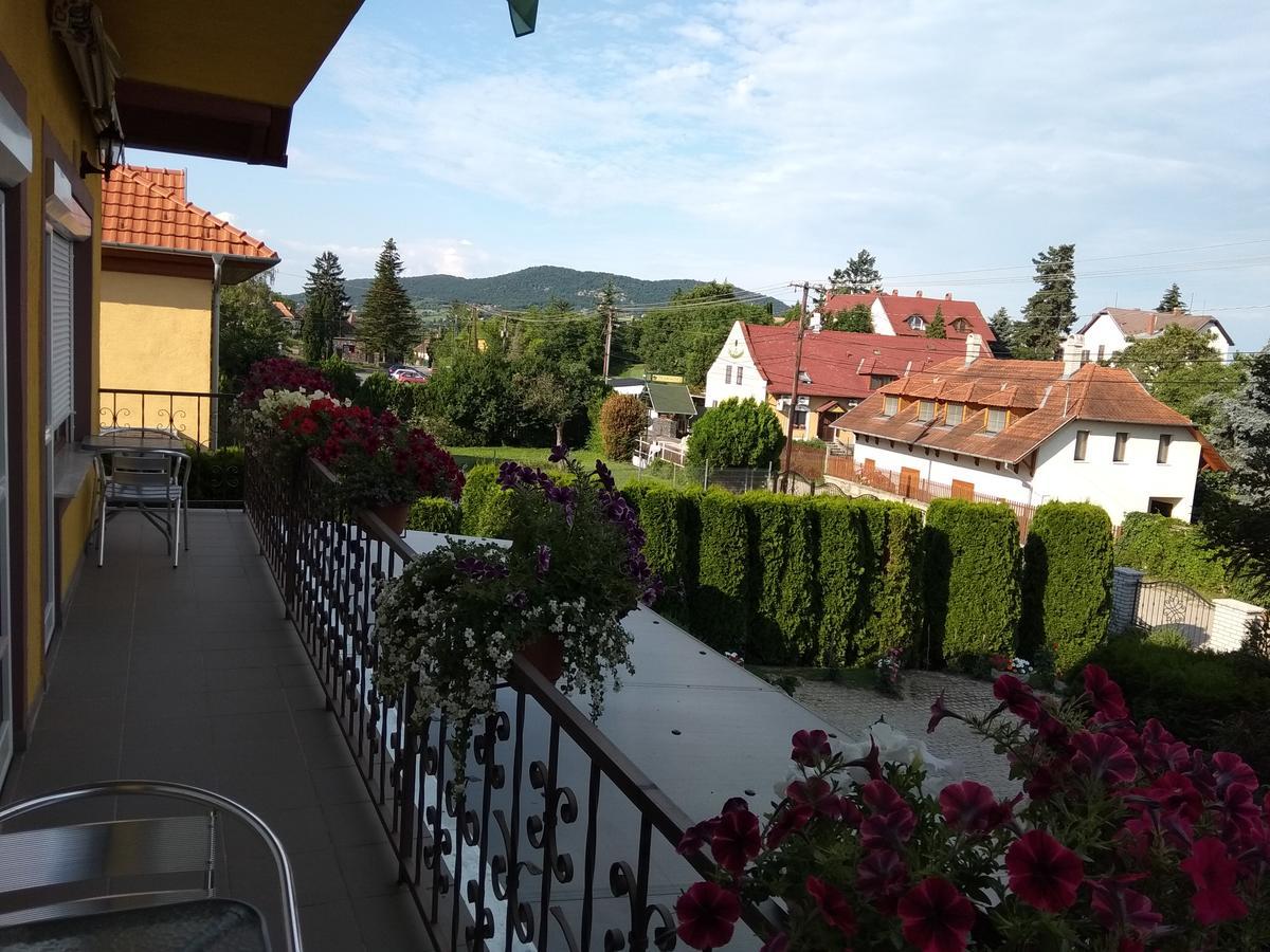 Anna Ilona Vendeghaz Hotell Badacsonytomaj Exteriör bild